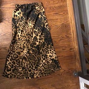 Leopard skirt